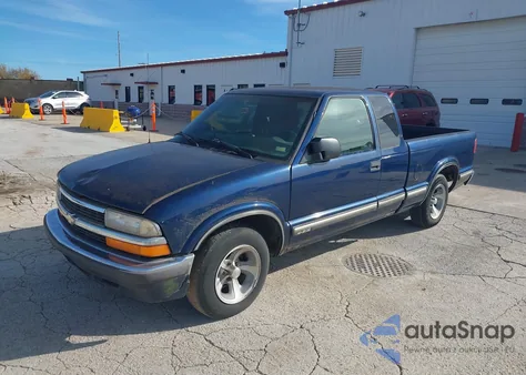 1999 Chevrolet S-10 Ls z USA, uszkodzony, nr VIN 1GCCS19X1X8188973